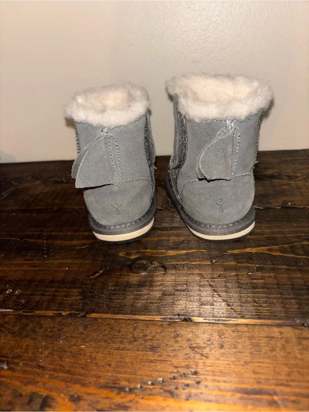 emu Australia Kids Shark Shearling Boots - Gray 6-12month walker